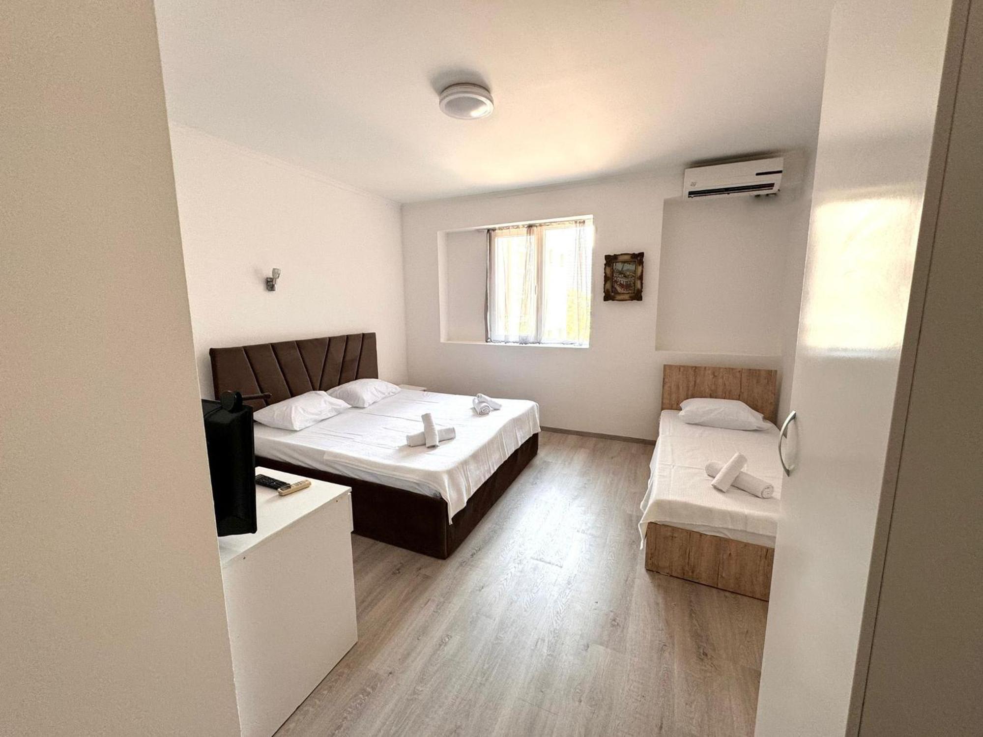 סקופיה Hotel Istanbul מראה חיצוני תמונה